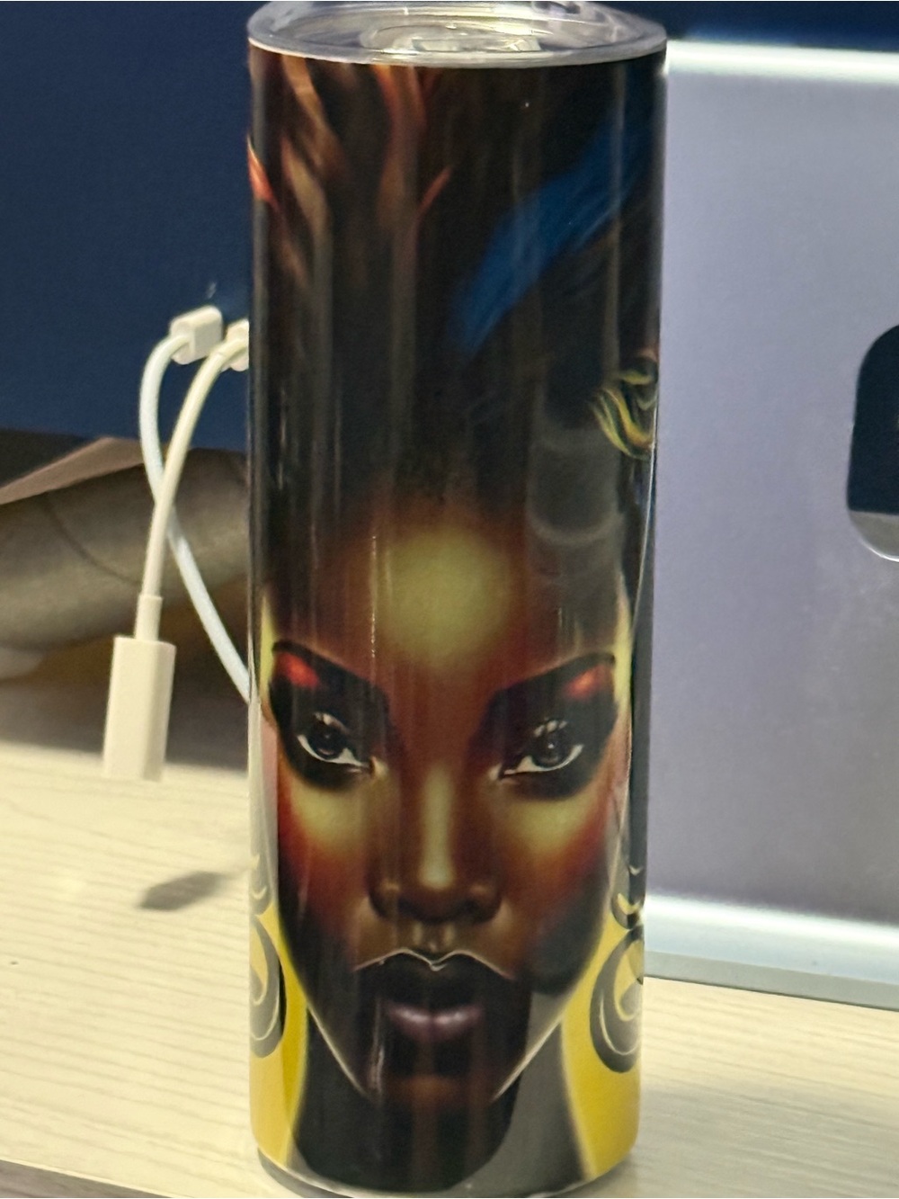 Black and Gold Face-Print Decorative Vase Tumbler